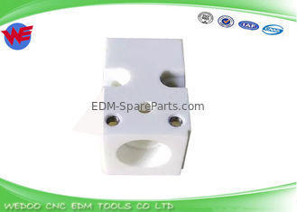 Fanuc EDM Części Materiały ceramiczne A290-8104-X614 Blok rurowy dolny do Fanuc 0iB