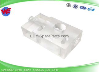 A290-8112-X393 Blok przewodu drutu paszowego polikarbonatu dla Fanuc 70.5 X 34 X 21 mm