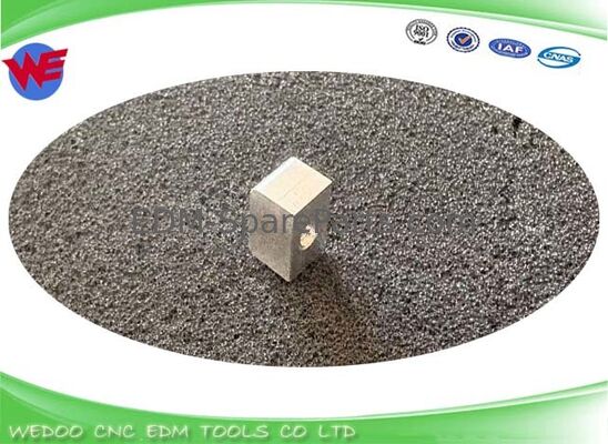 A290-8102-X657 Elektrodę do cięcia według EDM Fanuc 6*6*10mm