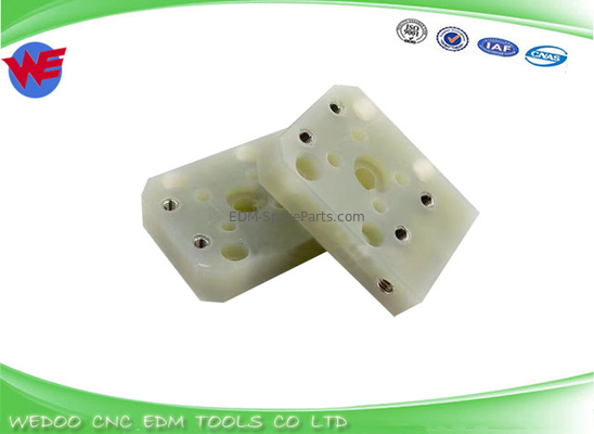 F322 Płytka izolacyjna dolnego bloku odrzutowego Fanuc EDM Części 56x40x13 A290-8119-X764