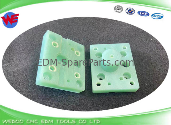 A290-8130-X763 Fanuc Izolator EDM Części dolnego bloku odrzutowego 54*43*10*26MM serii a-B