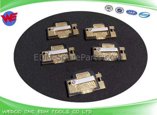 X186C819H01,X186C819H02 Drzwi z podkładką do przewodnika do gniazdek dolnej DBJ6900 Mitsubishi X054D943H01