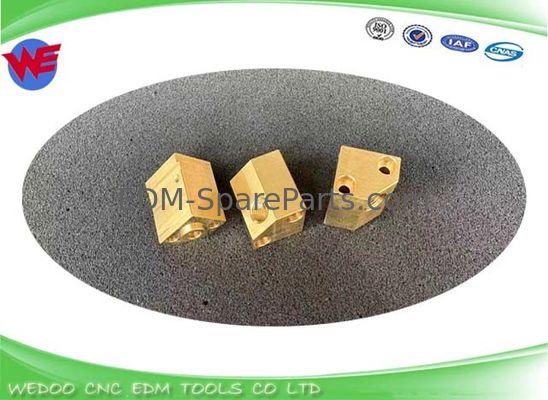 X263D272H02 PIPING BLOCK MV dla Mitsubishi X263D272H02 23*19*29.5MM