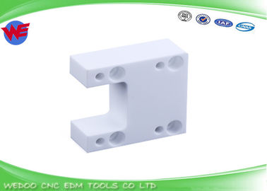 X056C314H01 Części EDM Mitsubishi Dolna ceramiczna płyta izolacyjna 78*70*30mm M306