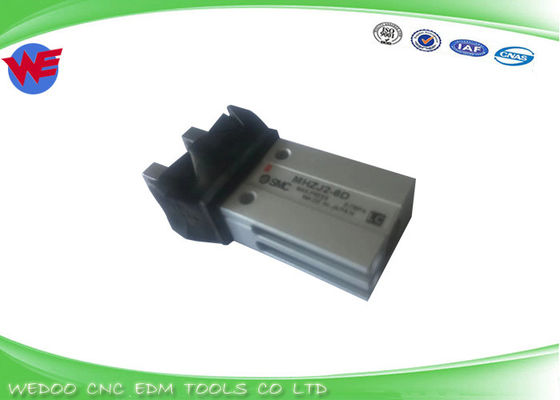 Fanuc CYLINDER Gripper Complete A290-8112-V607/STD MHZJ2-6D PNEUMATYCZNY CYLIND